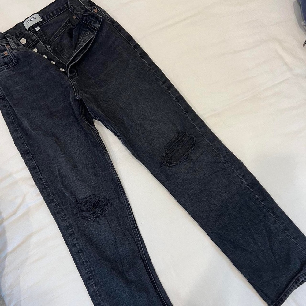 AGOLDE 90s Pinch Waist - size 25
Color: Howl 
Original price: $198
28.5” Inseam